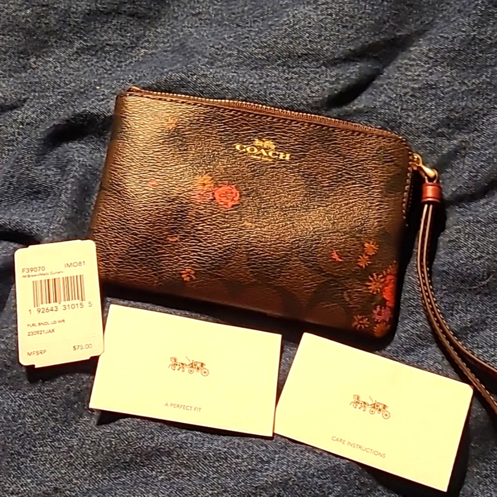 Coach wristlet